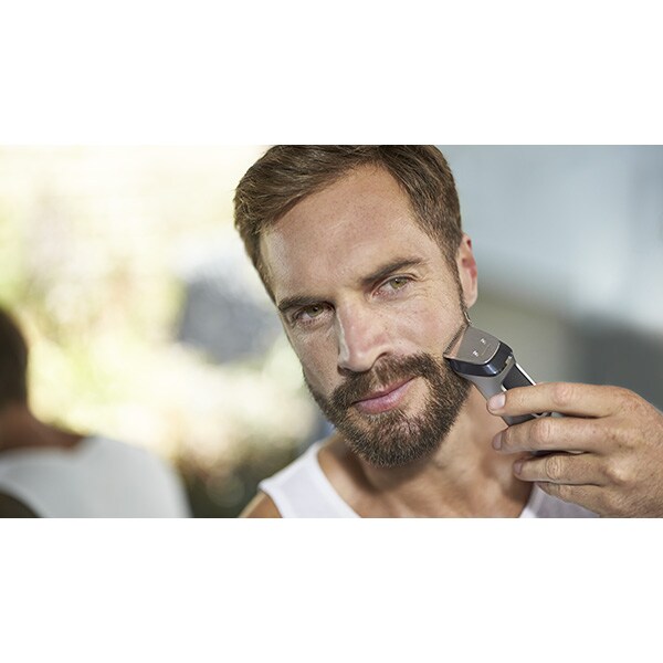 Aparat multifunctional 14 in 1 PHILIPS Series 7000 MG7720/15, 120 min autonomie, argintiu