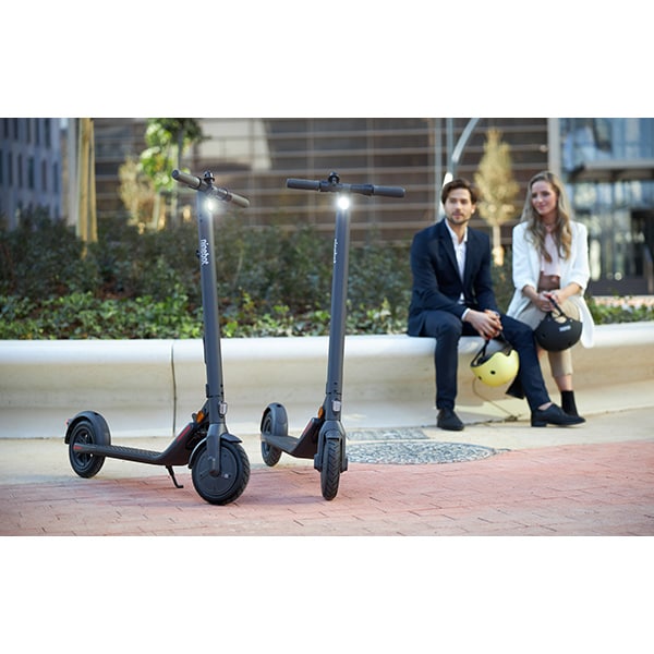 Trotineta electrica NINEBOT by Segway KickScooter E22E, 9 inch, pliabila, negru