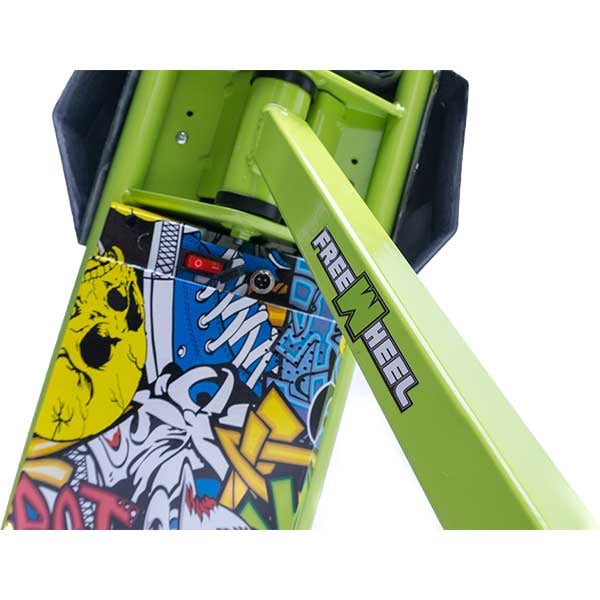 Tricicleta electrica FREEWHEEL Drift Trike V2, 8 inch, Graffiti Galben