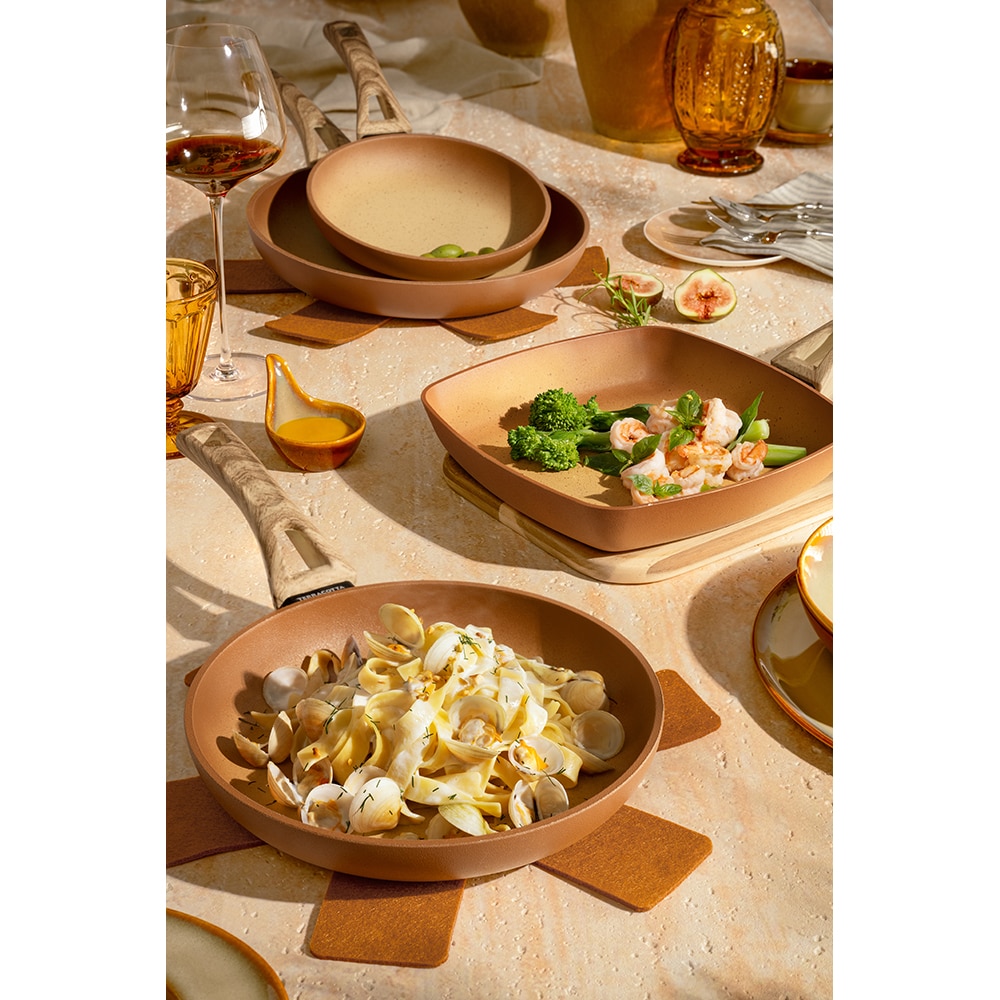 Tigaie AMERCOOK Terracotta AC0108501.28, 28 cm, aluminiu presat, aramiu