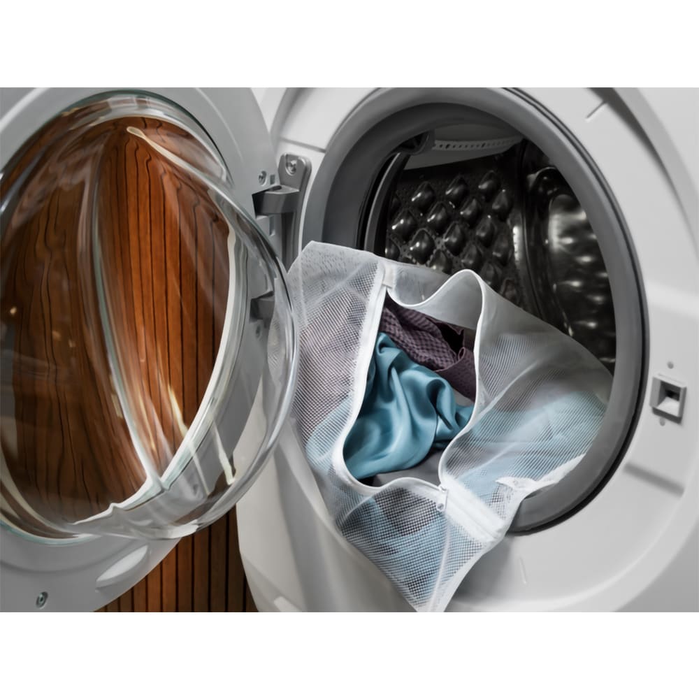 Saci pentru spalare rufe delicate ELECTROLUX M5WPWB00, 2 bucati
