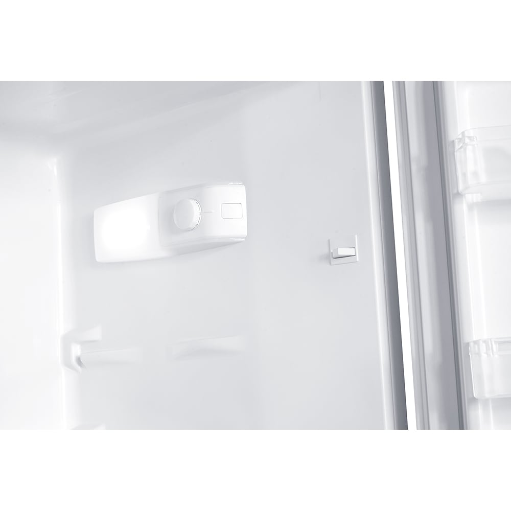 Frigider cu doua usi ARCTIC AD54206M50SW, 206 l, H 143 cm, Clasa D, alb