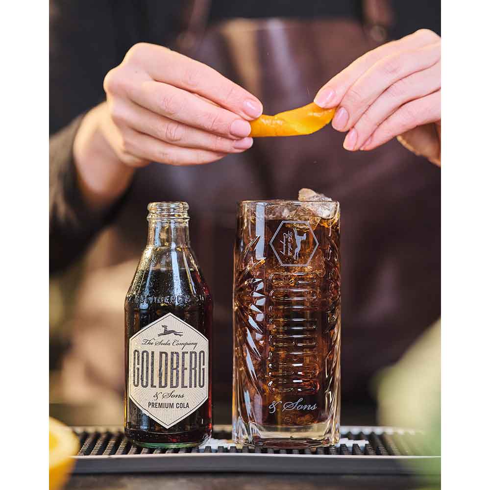 Apa tonica Goldberg Premium Cola bax 0.2L x 24 sticle