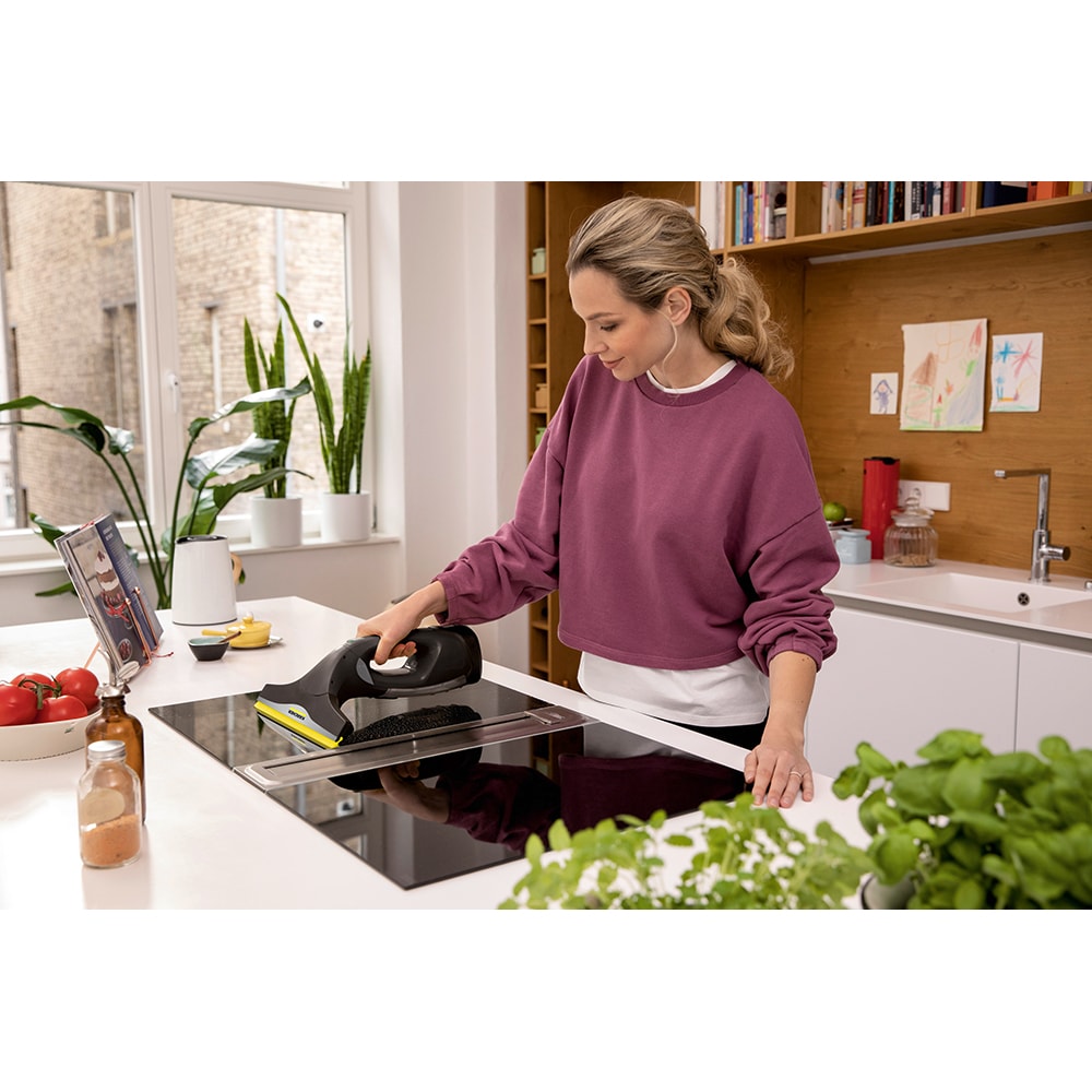 Aspirator geamuri KARCHER WV 2 Plus N WV2PLUSMULTI, 0.1l, 3.6V, autonomie max 35 min, negru-galben