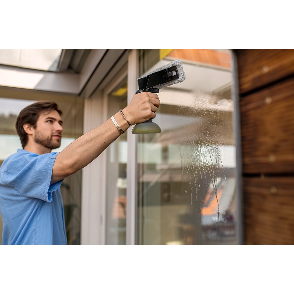 Aspirator geamuri KARCHER Universal Home WV 2 1.633-675.0, 0.12l, autonomie max 35 min, alb-negru