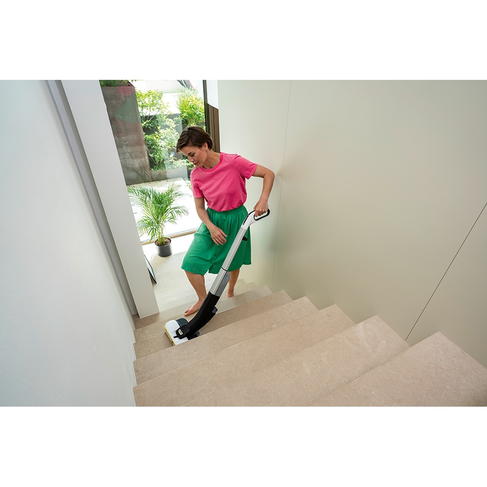 Mop electric KARCHER  FC 4-4 FC44BAT, 0.2l, 4.2V, autonomie max 30 min, alb-argintiu