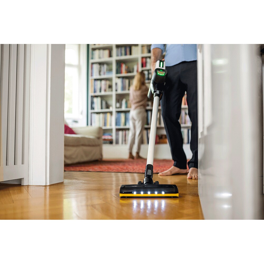 Aspirator vertical KARCHER VC 7 Cordless Your Max Car, 0.8l, 25.2V, autonomie max 60 min, alb-argintiu