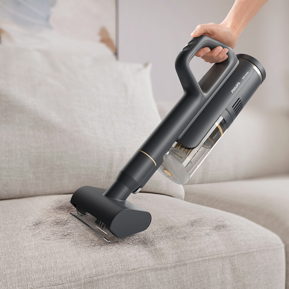Aspirator vertical PHILIPS AquaTrio Seria 7000 XW7264/11, 0.45l, 21.6V, autonomie max 30 min, PowerCyclone Aqua, negru-auriu