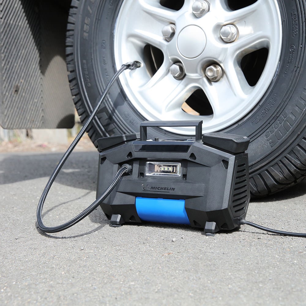 Compresor auto MICHELIN 4x4SUV 50852, digital, 35PSI, 12V