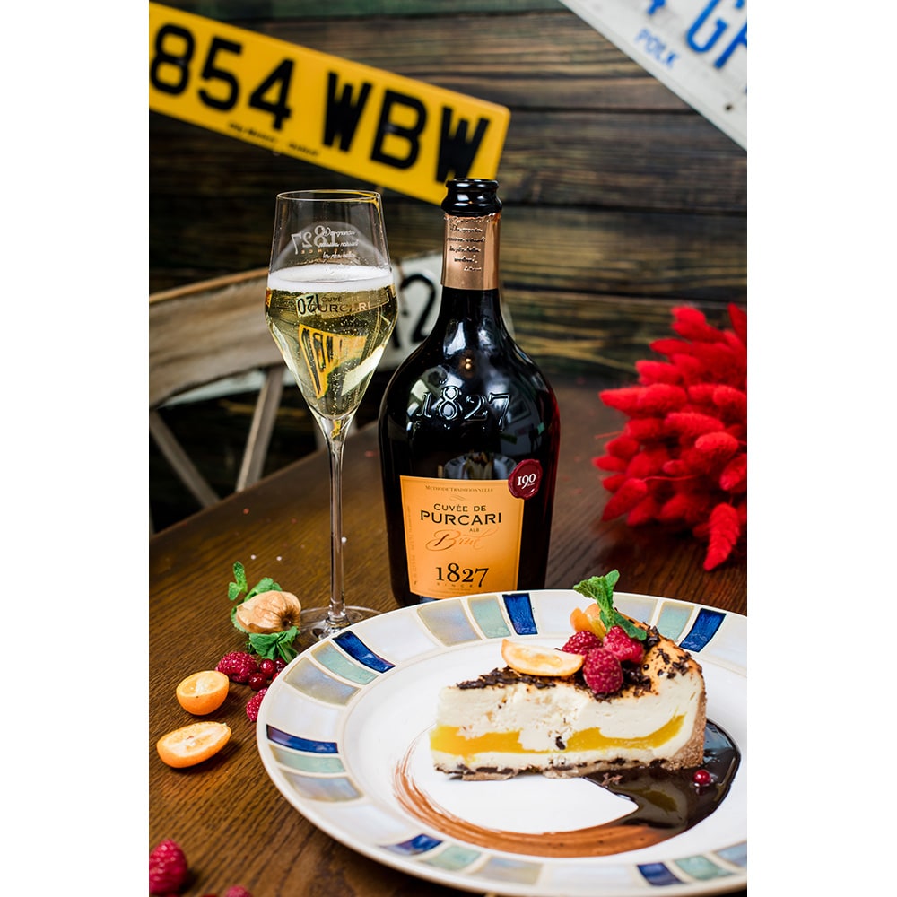 Vin spumant alb Purcari Winery cuvee de Purcari Brut, 0.75L