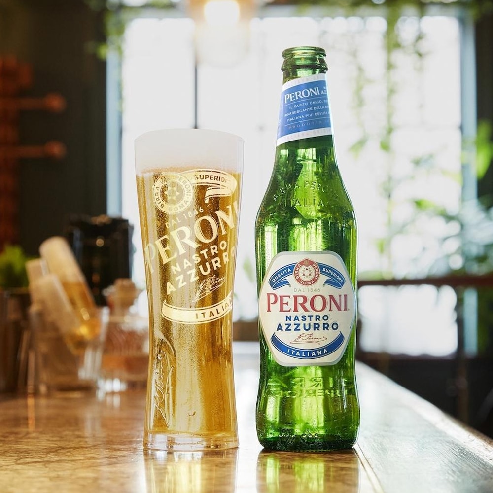 Bere blonda Peroni Nastro Azzurro Import Italia bax  0.33L x 24 sticle