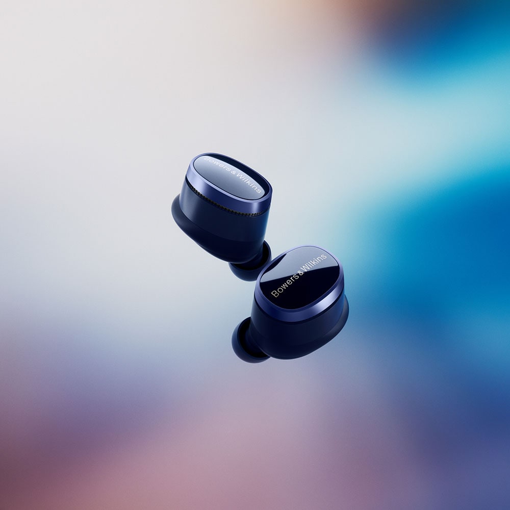 Casti BOWERS & WILKINS Pi8, True Wireless, Bluetooth, In-ear, Microfon, Noise Cancelling, Carcasa incarcare wireless, Midnight Blue