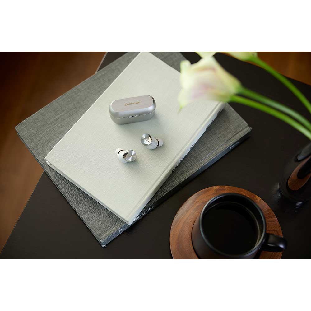 Casti TECHNICS EAH-AZ80E-S, True Wireless, Bluetooth, In-ear, Microfon, Noise Cancelling, Carcasa incarcare wireless, argintiu
