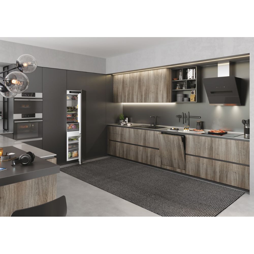 Combina frigirifica incorporabila HAIER HBW5518E, Total No Frost, 248 l, H 177 cm, Clasa E