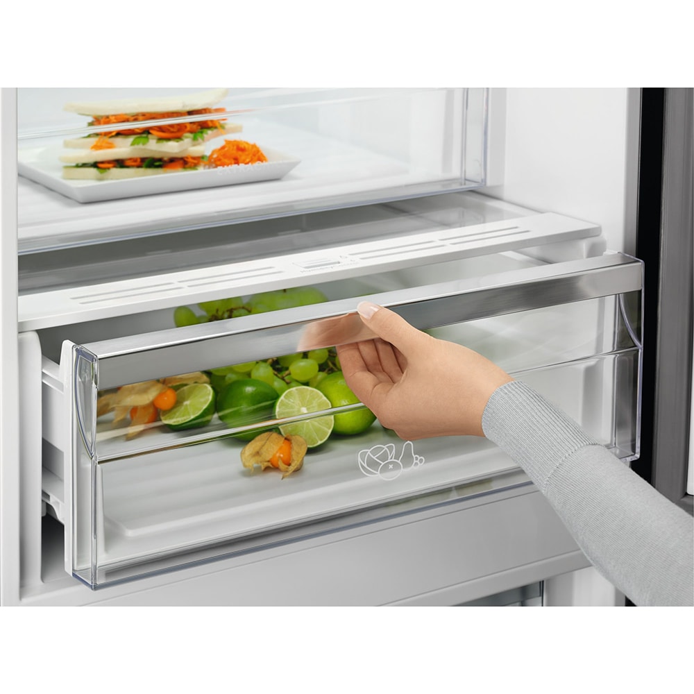 Combina frigorifica ELECTROLUX LNT7ME36G2, No Frost, 367 l, H 201 cm, Clasa E, alb
