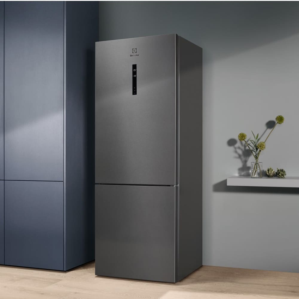 Combina frigorifica ELECTROLUX LNT7MF46X2, No Frost, 481 l, H 192 cm, Clasa F, inox