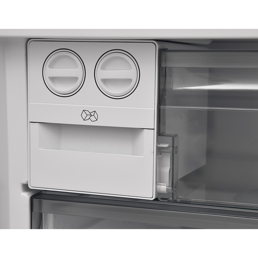 Combina frigorifica SHARP SJ-NBA24IMXPE-EU, No Frost, 481 l, H 192 cm, Clasa E, dark inox