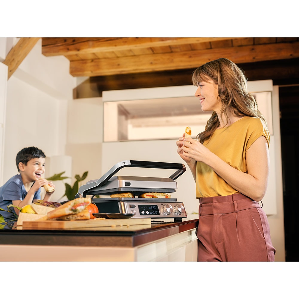 Gratar electric BRAUN MultiGrill 7 CG 7044, 2000W, argintiu-negru