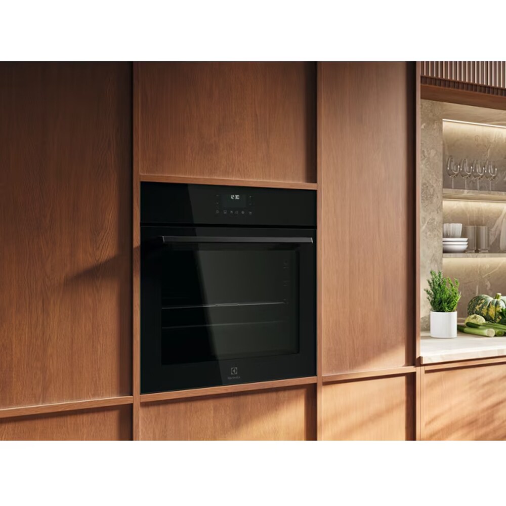 Cuptor incorporabil ELECTROLUX SurroundCook COD7C37Z, Electric, SteamBake, Autocuratare catalitica, 72 l, Clasa A+, negru