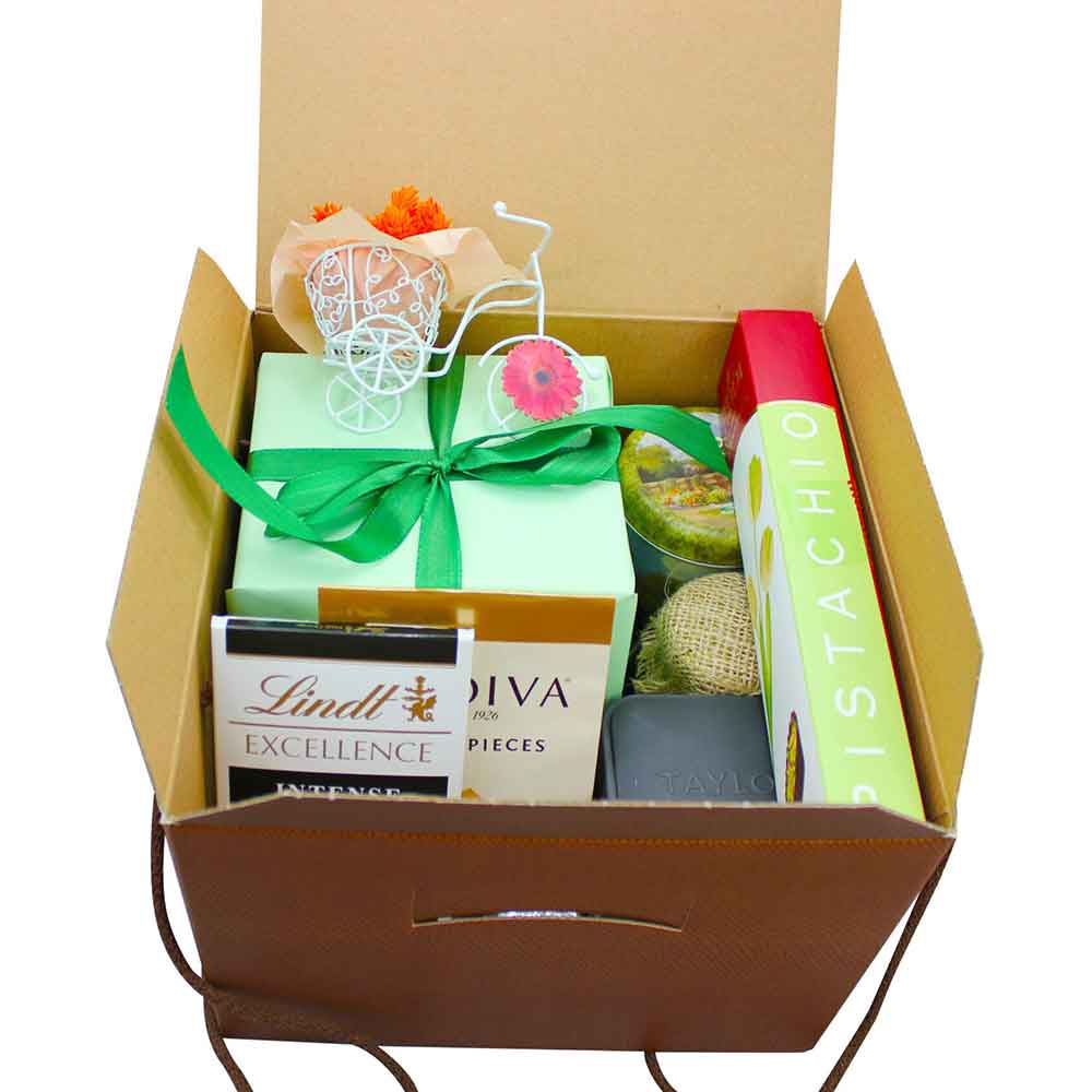 Cos cadou LUXURY BASKETS Beautiful Flavors 9BF