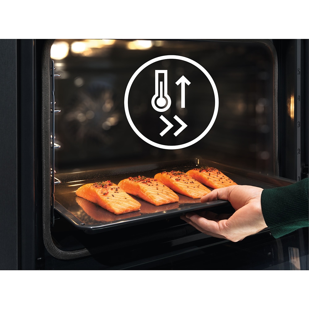 Cuptor incorporabil ELECTROLUX COE7P31B, Electric, Autocuratare Pirolitica, 72 l, Clasa A+, negru