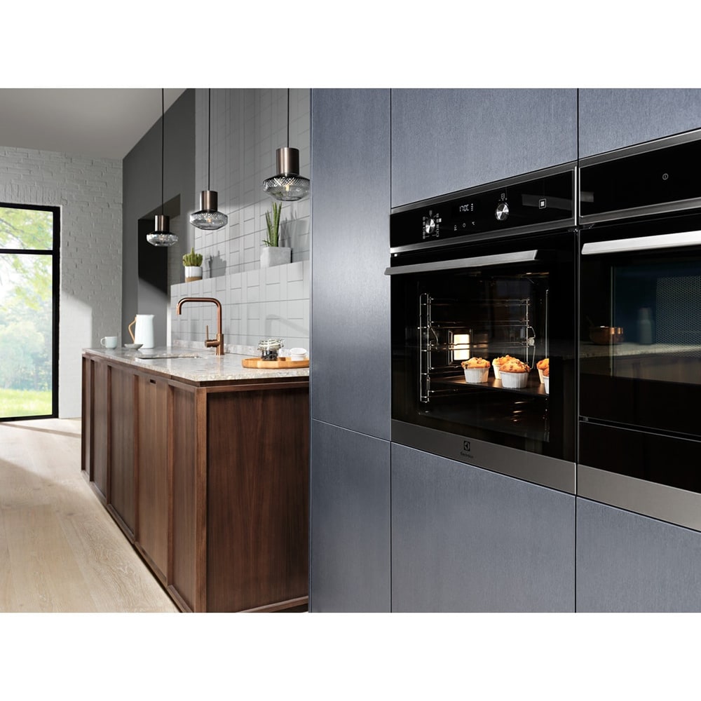 Cuptor incorporabil ELECTROLUX EOD5C70X, Electric, Autocuratare catalitica, 72 l, Clasa A, negru