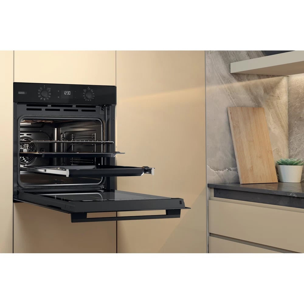 Cuptor incorporabil WHIRLPOOL OMSK58RU1SB, Electric, Gatire cu abur, Autocuratare pirolitica, 71 l, Clasa A+, negru