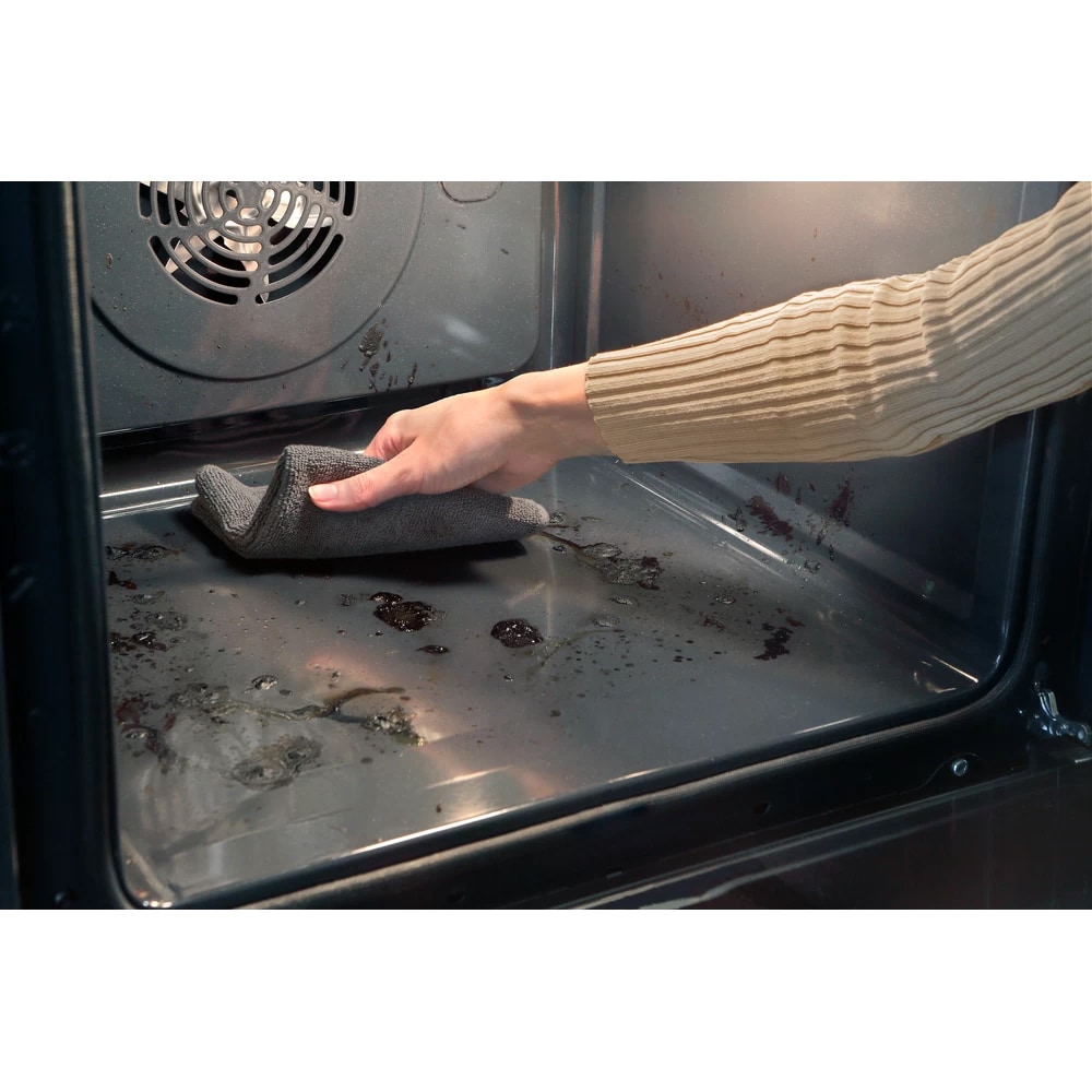 Cuptor incorporabil WHIRLPOOL W7 OM4 4S1 P BL, Electric, Autocuratare pirolitica, 73l, Clasa A+, 6th Sense, negru