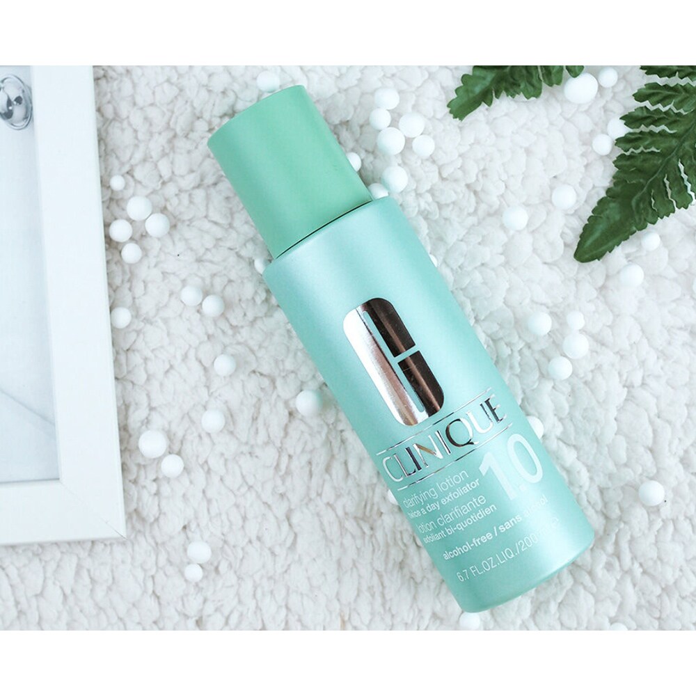 Lotiune tonica CLINIQUE Clarifying Lotion 1.0, 200ml
