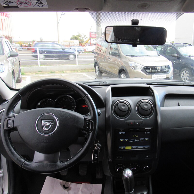 Dacia Duster Laureate 1.6 16 V 105 Cp 4X2 K689966