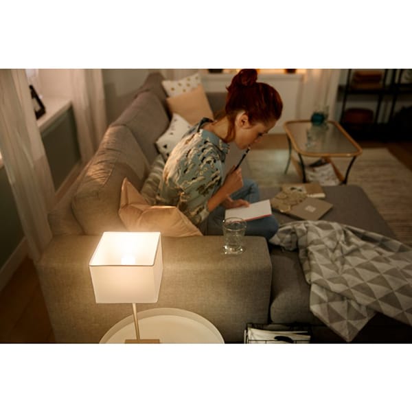 Bec LED Smart PHILIPS Hue 8719514356696, E14, 5.7W, 470lm, lumina calda 
