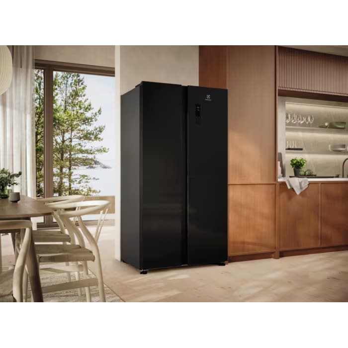 Side by Side ELECTROLUX EAT6ME53E0, No Frost, 532 l, H 177 cm, Clasa E, sticla neagra
