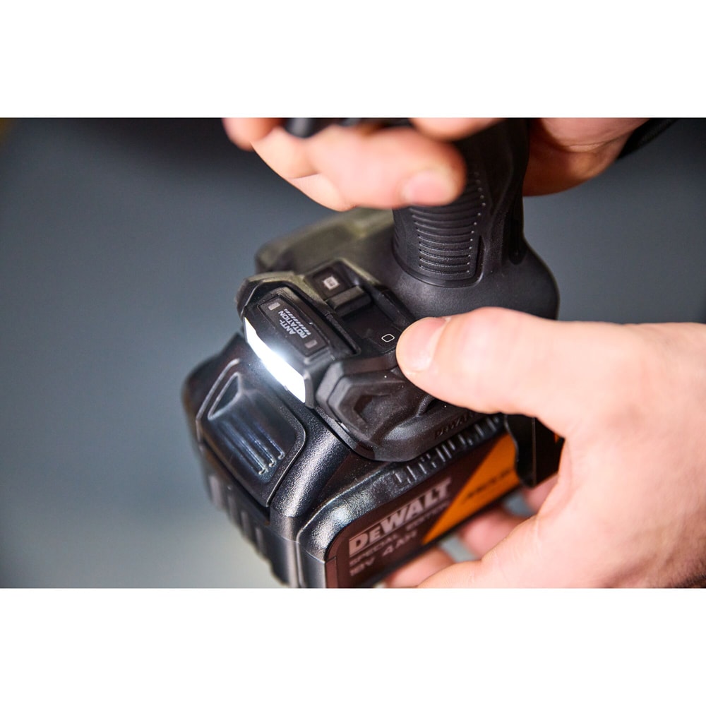 Masina de gaurit si insurubat cu percutie DEWALT x McLaren F1 Team DCD86MM1T-QW, 1x4Ah, 18V, 2000RPM, 90Nm