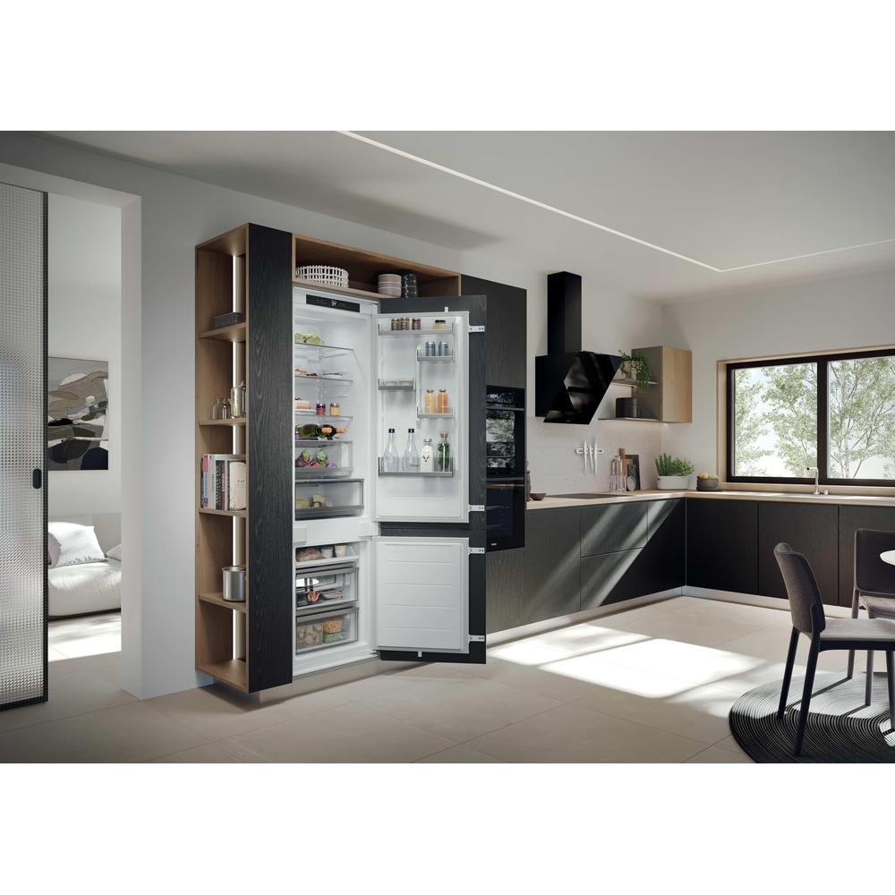 Combina frigorifica incorporabila HAIER EHBQW5519E, Total No Frost, 284 l, H 193.5 cm, Clasa E, Wi-Fi