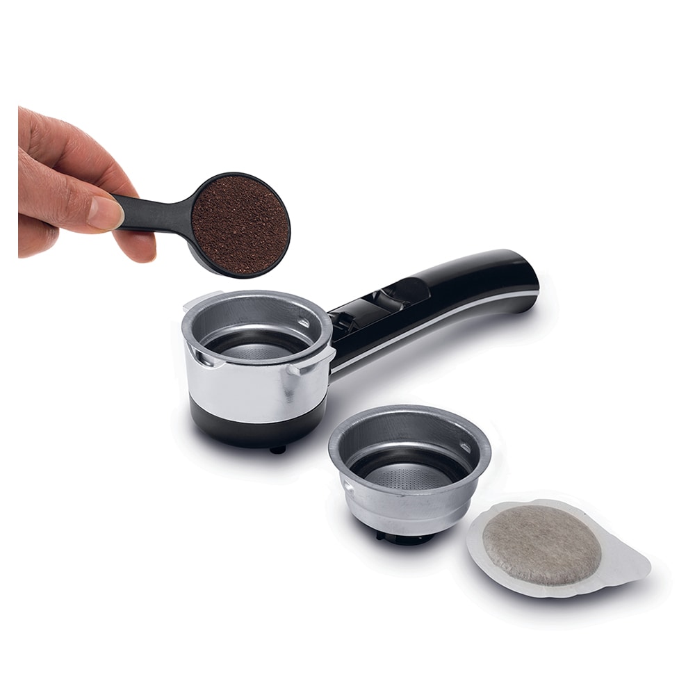 Espressor manual DELONGHI EC221.W, 1l, 1100W, 15 bar, sistem Cappuccino, alb-negru