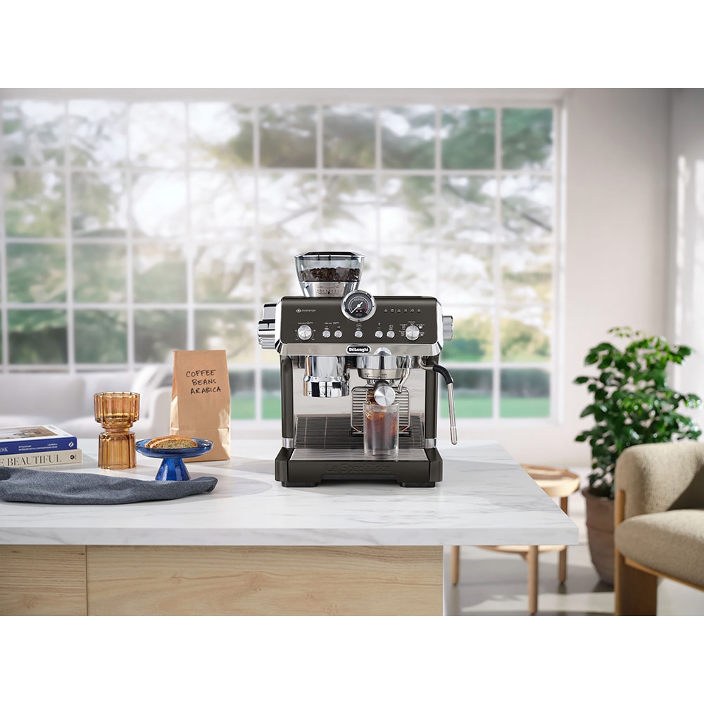 Espressor manual DELONGHI La Specialista Opera EC9555.BK, 2l, 1550W, 19 bar, Tehnologia Cold Extraction, negru