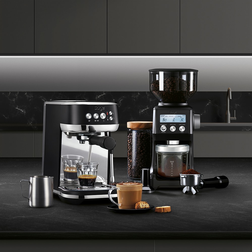 Espressor manual SAGE Bambino Plus SES500BTR, 1.9l, 1600W, 15 bar, sistem termic Thermojet, negru-argintiu