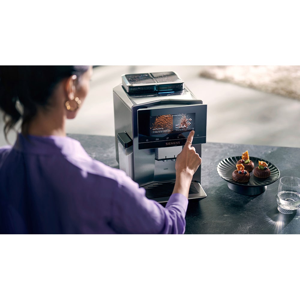Espressor automat SIEMENS EQ900 TQ907R03, 2.3l, 1500W, 19 bar, argintiu-negru