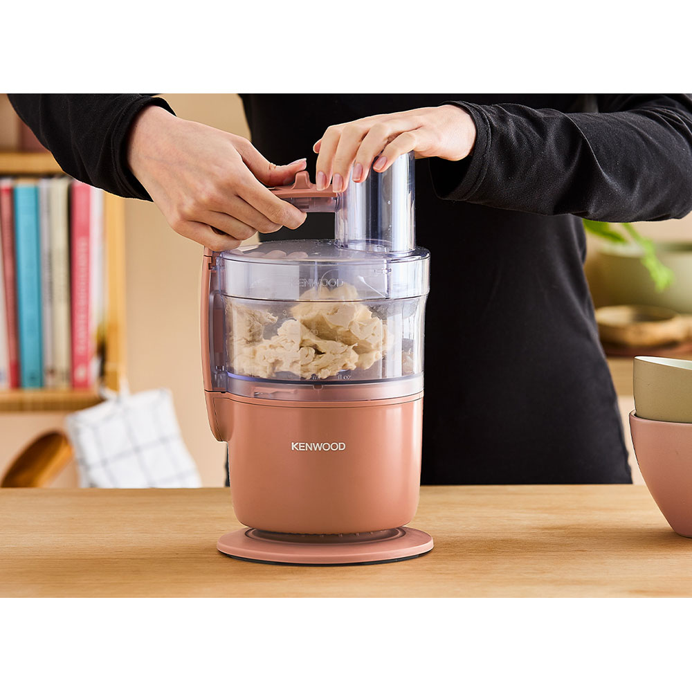 Robot de bucatarie KENWOOD MultiPro Go FDP22130RD, vas 1.3l, 650W, 1 treapta viteza, portocaliu
