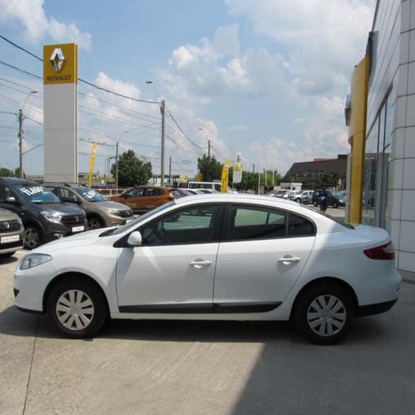 Renault Fluence Expression 1.6 16 V 110 CP