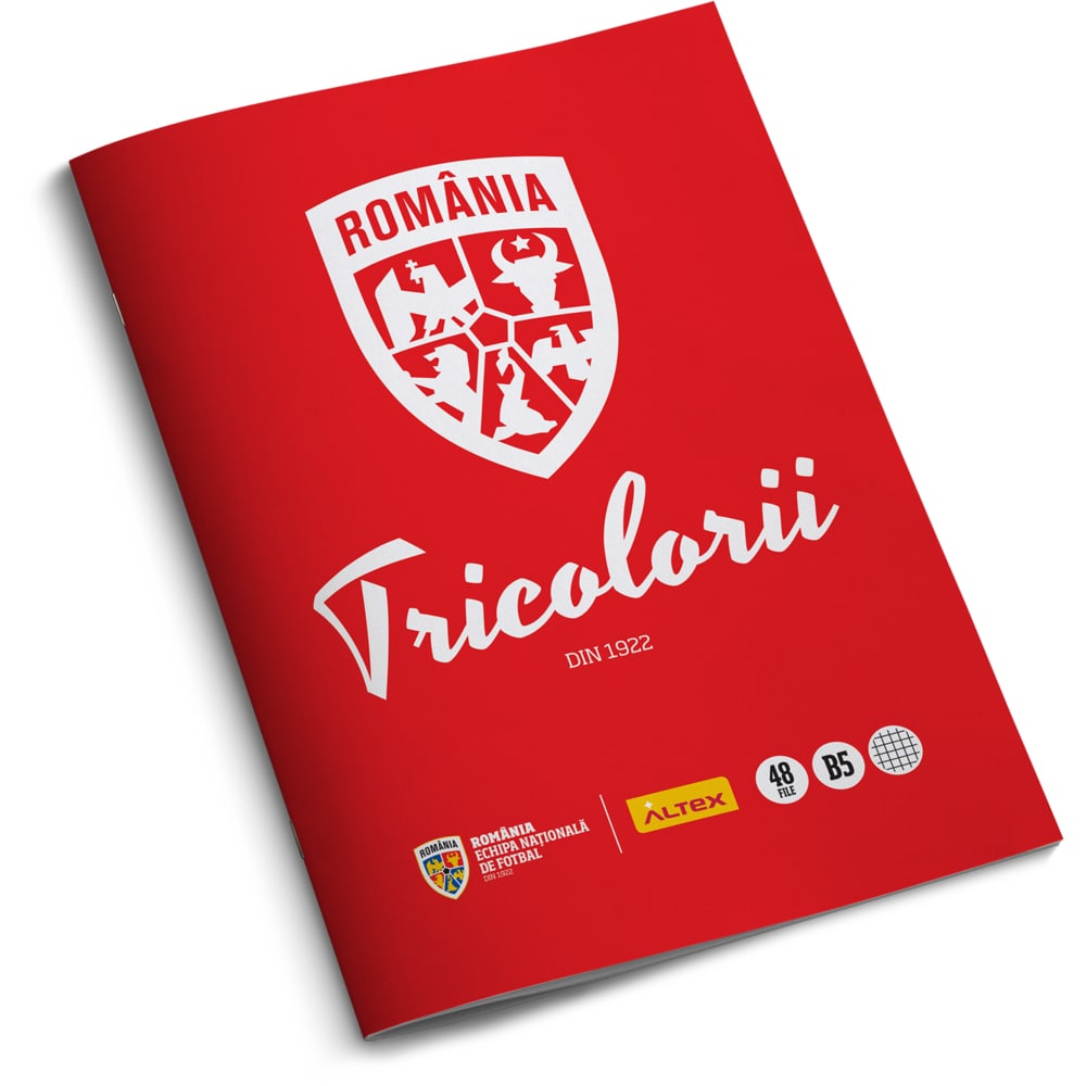 Pachet 6 Caiete B5 ECHIPA NATIONALA DE FOTBAL A ROMANIEI Tricolorii, 3 matematica + 3 dictando, 48 file, legatura capsata, multicolor