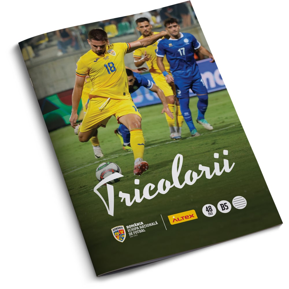 Pachet 6 Caiete B5 ECHIPA NATIONALA DE FOTBAL A ROMANIEI Tricolorii, 3 dictando + 3 matematica, 2+48 file, legatura capsata, multicolor