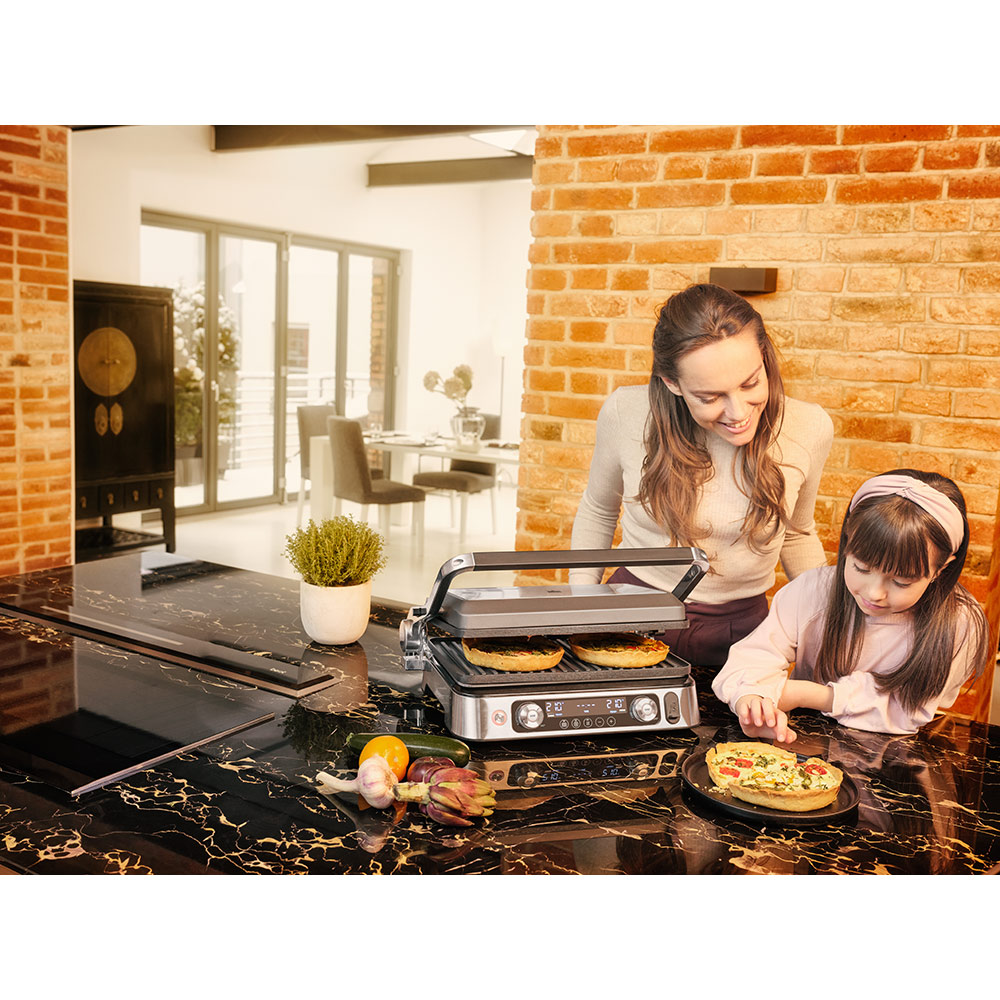 Gratar electric BRAUN MultiGrill 9 Pro CG9167, 2200W, argintiu-negru