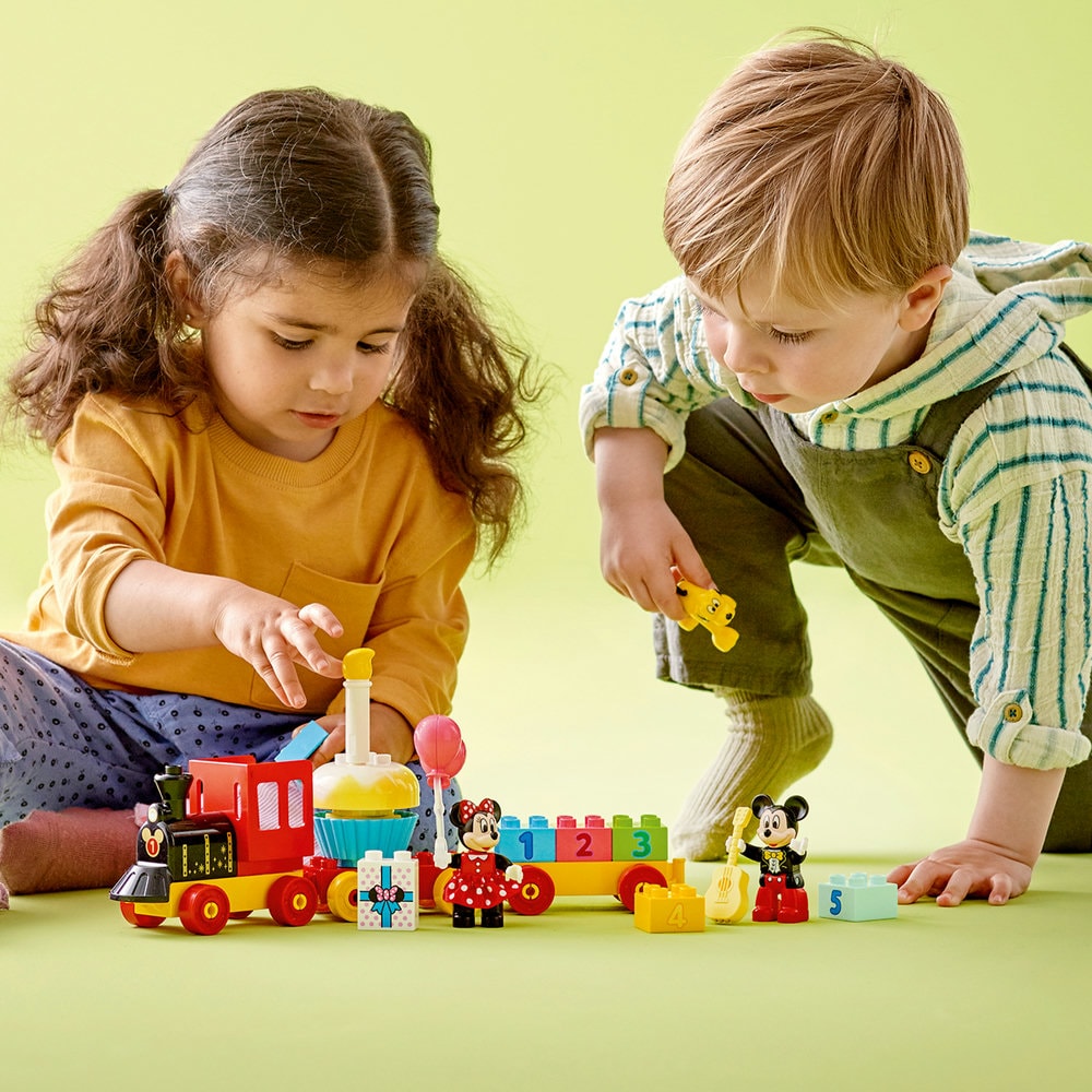 LEGO DUPLO: Disney - Parada de ziua lui Mickey si Minnie 10941, 2 ani+, 22 piese