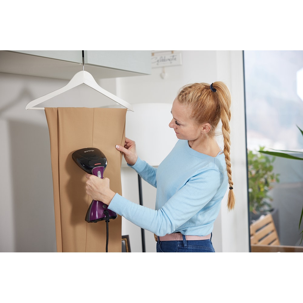 Aparat de calcat vertical GORENJE GS2100BKV, 2100W, 35g/min, 220ml, negru-mov