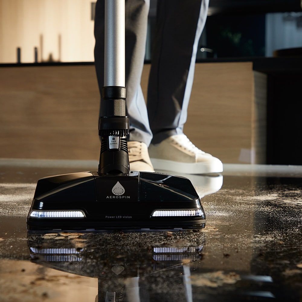 Aspirator vertical ROWENTA X-Force Flex 14.80 RH9BC1WO, 0.6l, autonomie max 90 min, albastru inchis-negru