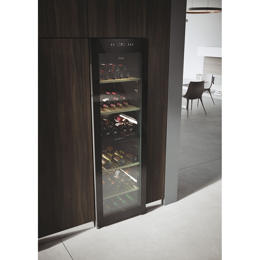 Racitor de vinuri HAIER HWS236GDGU1, 236 sticle, H 190 cm, Clasa G, Wi-Fi, negru