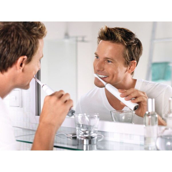 Periuta de dinti electrica PHILIPS Sonicare Diamond Clean HX9332/04, 62000 miscari/min, 5 programe, 2 capete, alb