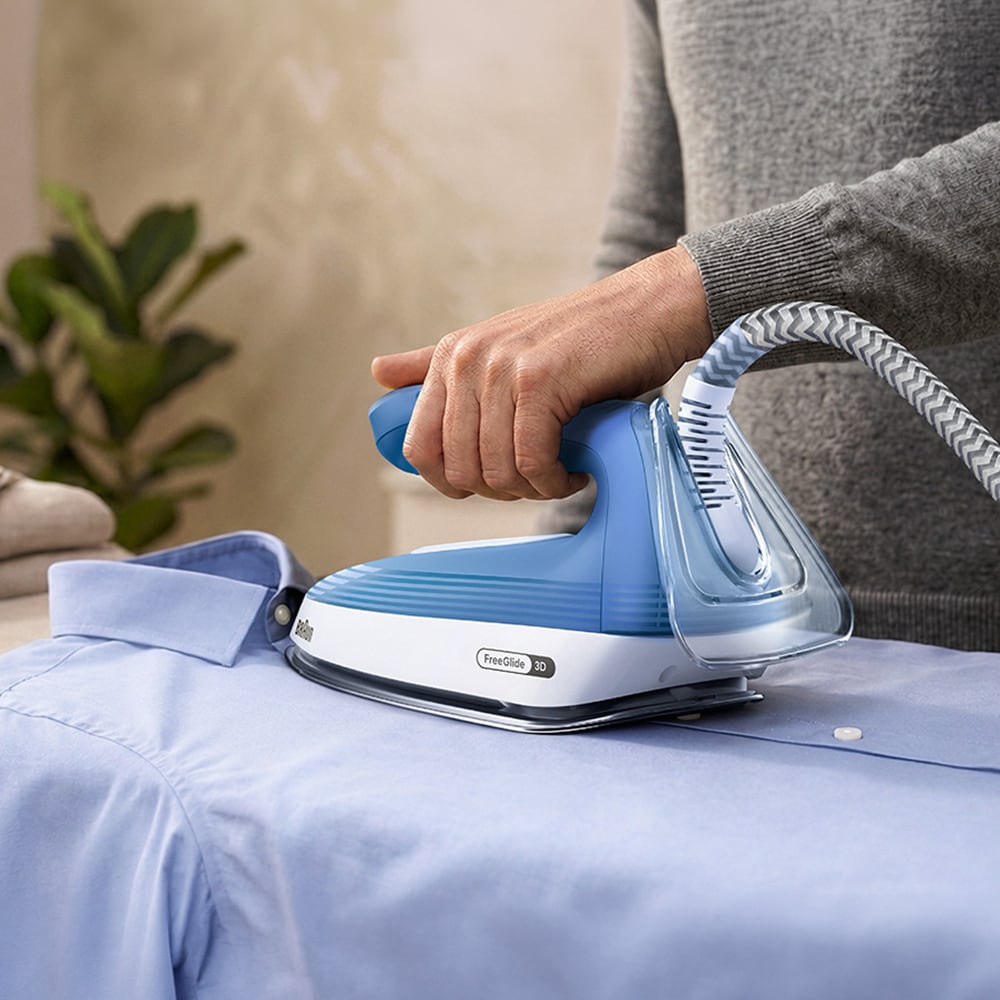 Statie de calcat BRAUN UpStyle 2 IS2745BL, 2200W, 440g/min, 1.5l, talpa EloxalPlus, albastru-alb