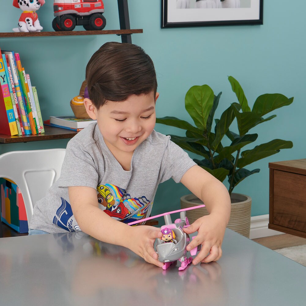 Set masinuta PAW PATROL Deluxe cu figurina Skye 037028526, 3 ani+, gri-roz